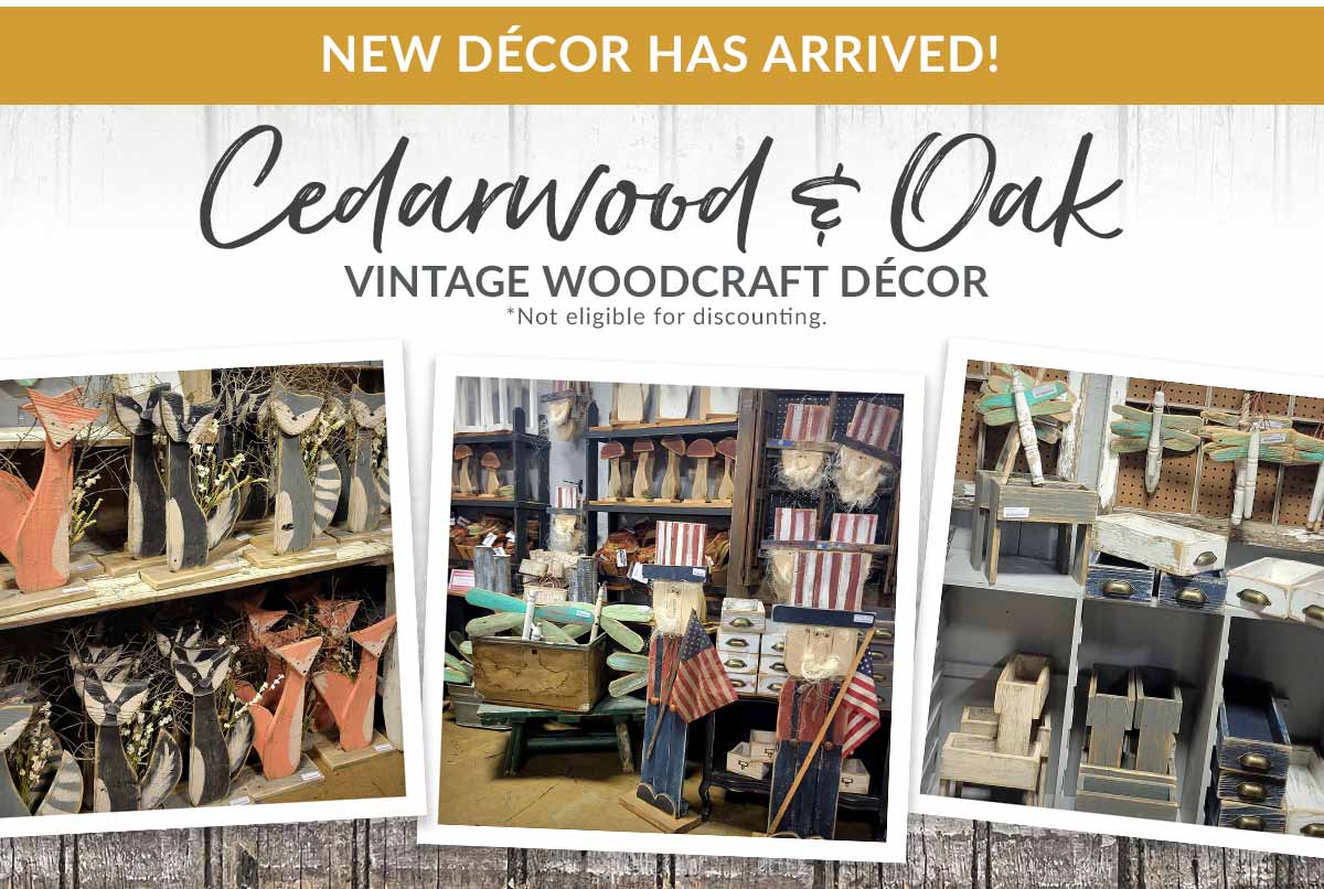 NEW DÉCOR HAS ARRIVED!  |  Cedarwood & Oak  |  Vintage Woodcraft Holiday Décor