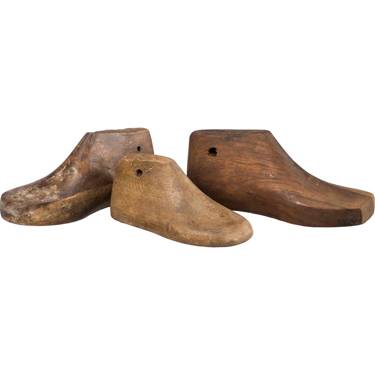 Wooden Shoe Sm - 7" x 2.50" x 2.50" - Wood
