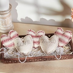 Interest_Love 117172_10_.jpg