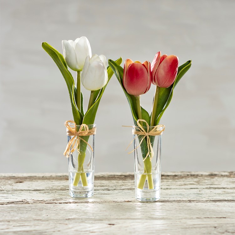Red Mini Tulip Vase | Primitives By Kathy