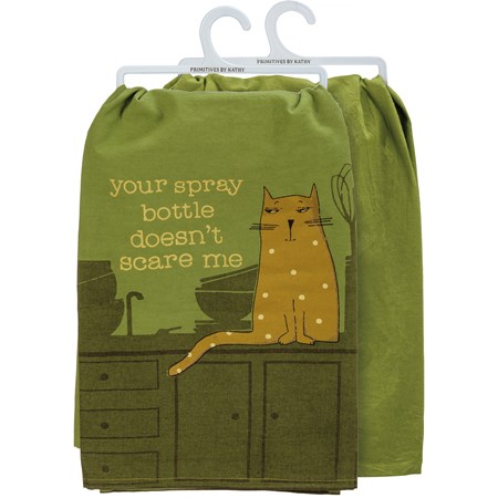 Your Spray Bottle Doesn't Scare Me Kitchen Towel - Cotton