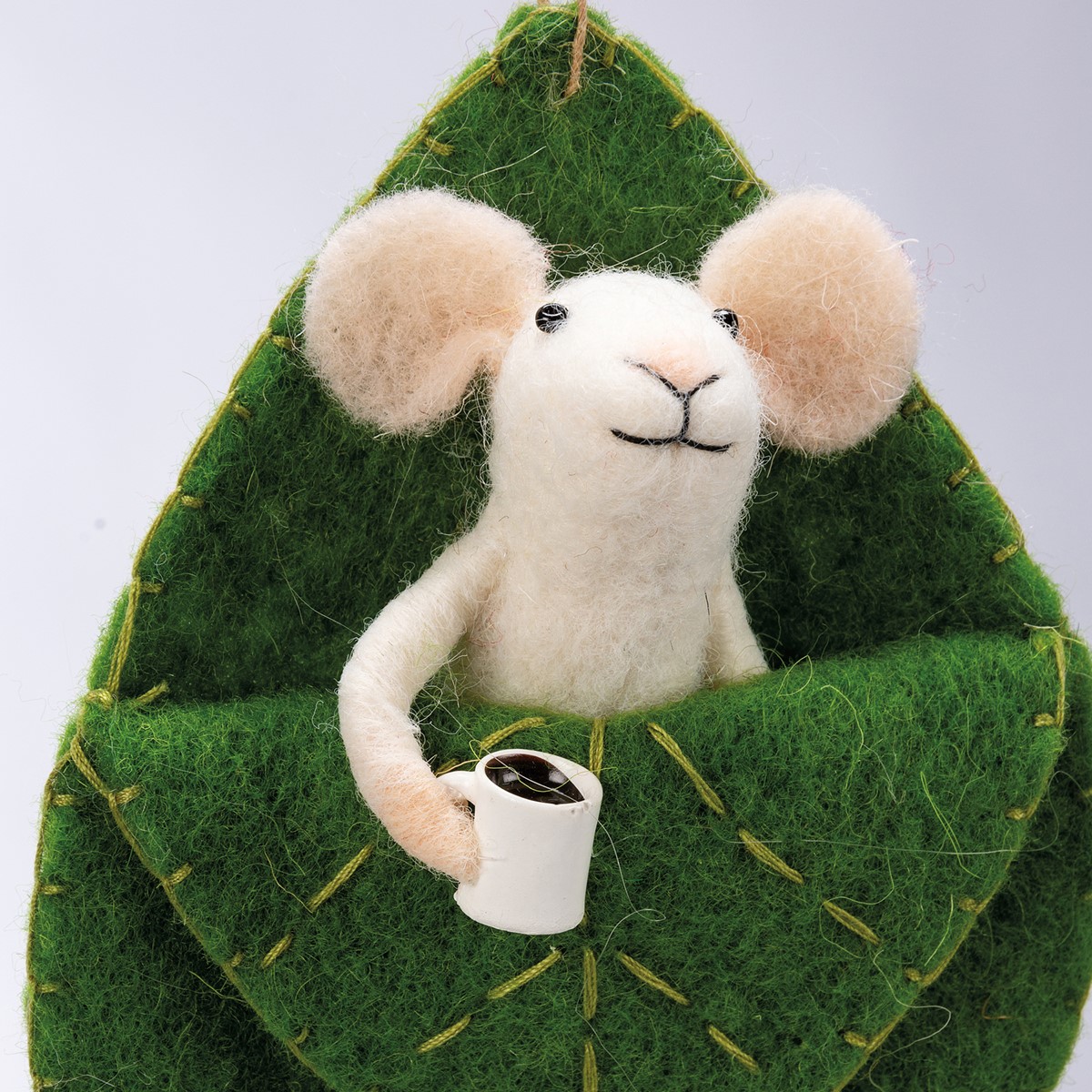 Mouse In Leaf Bed Critter - Felt, String