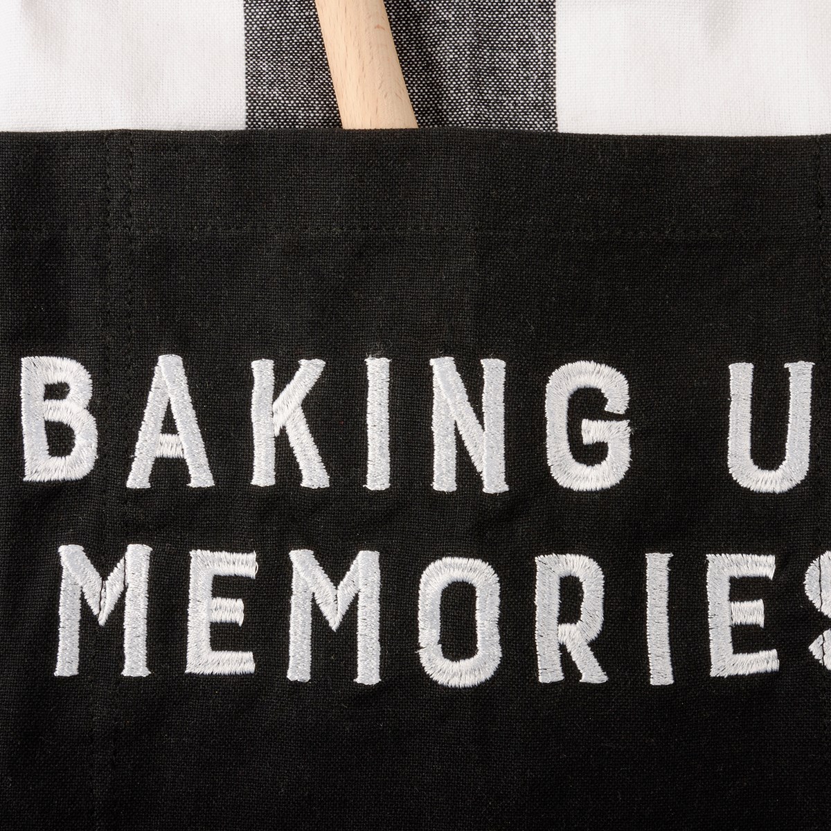 Apron - Baking Up Memories - 27.50" x 28" - Cotton, Metal