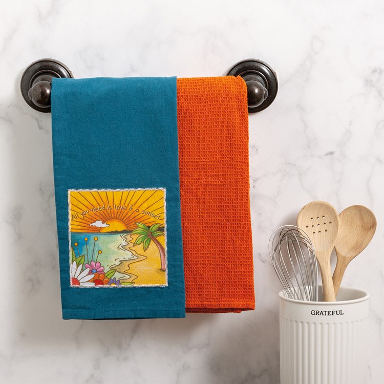 Love & A Sunset Kitchen Towel Set - Cotton
