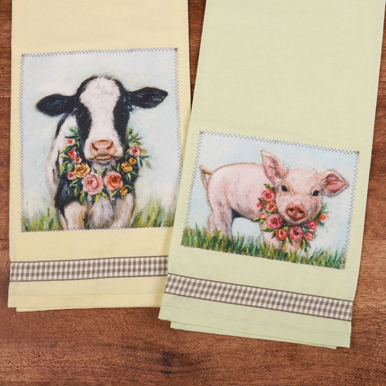 Calf And Wreath Kitchen Towel - Cotton