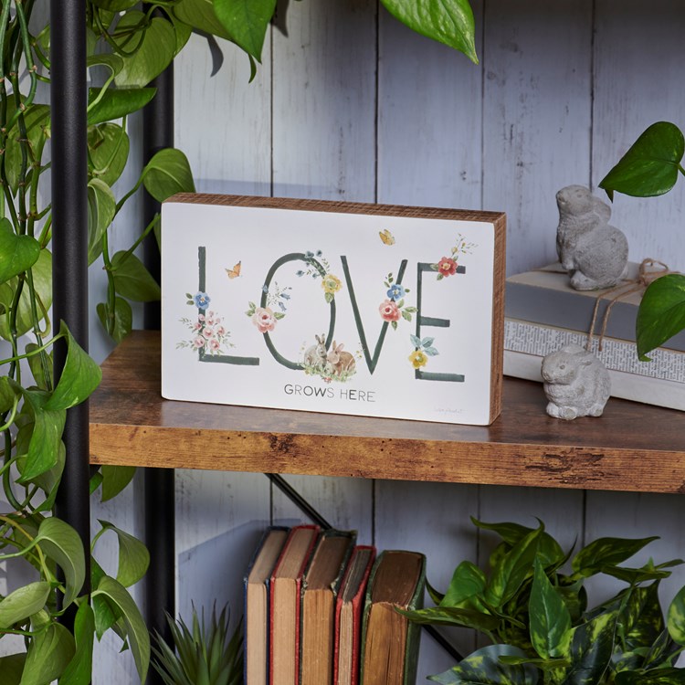 Love Grows Here Box Sign - Wood, Paper